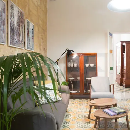 Luxury Boutique St Ursula Apartment *